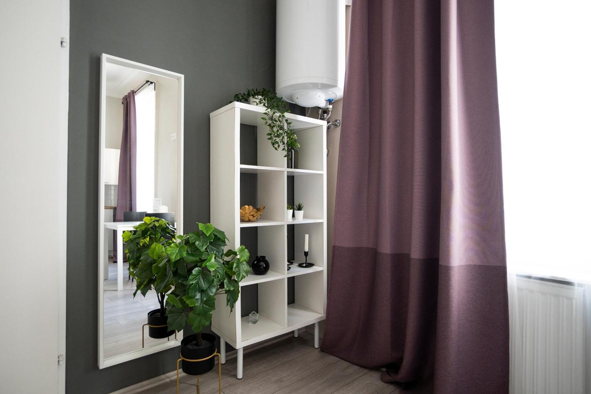 Bright ,cozy , Central&cute In